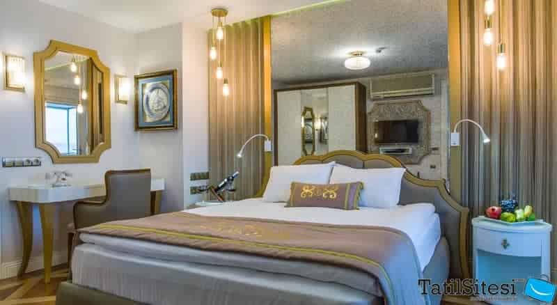 İzmir Palas Otel